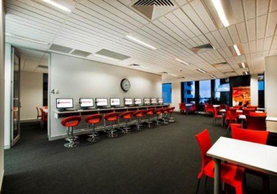 Browns English Language School Gold Coast 語言學習
